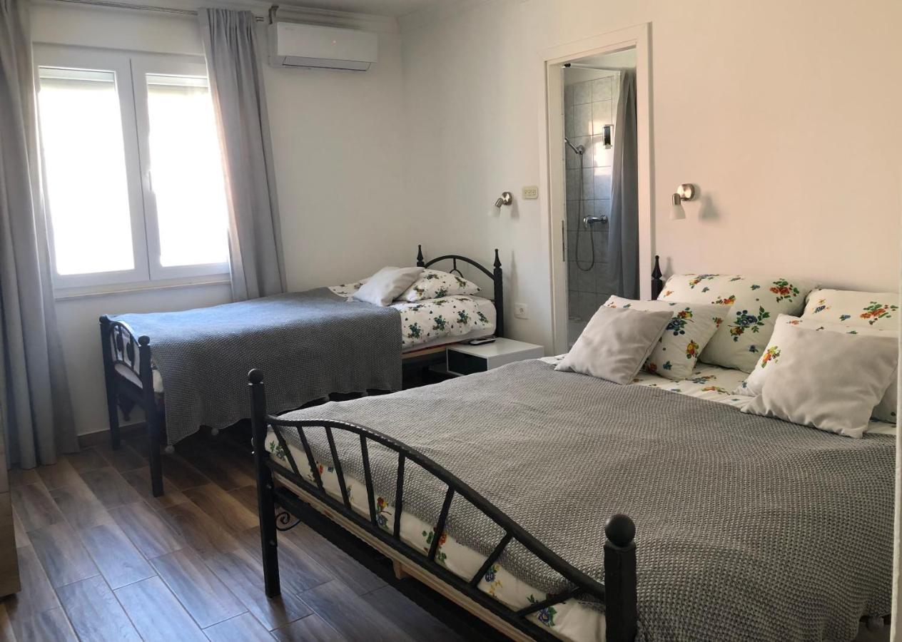 Holiday Beach Apartment ,House Palmasol-1 马斯莱尼察 外观 照片